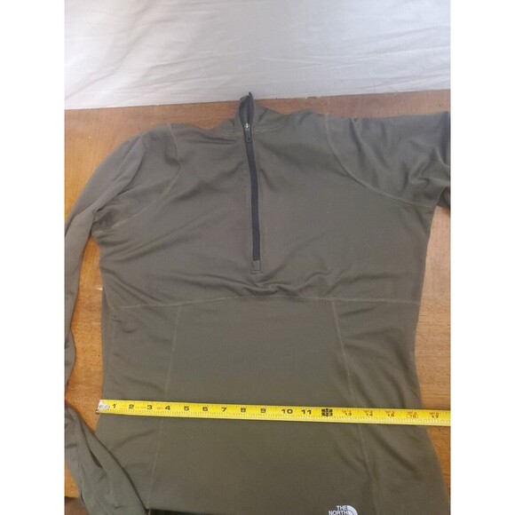 North Face Olive Green 1/4 Zip Pullover Long Sleeve Athletic Athleisure Shirt M - Picture 8 of 9